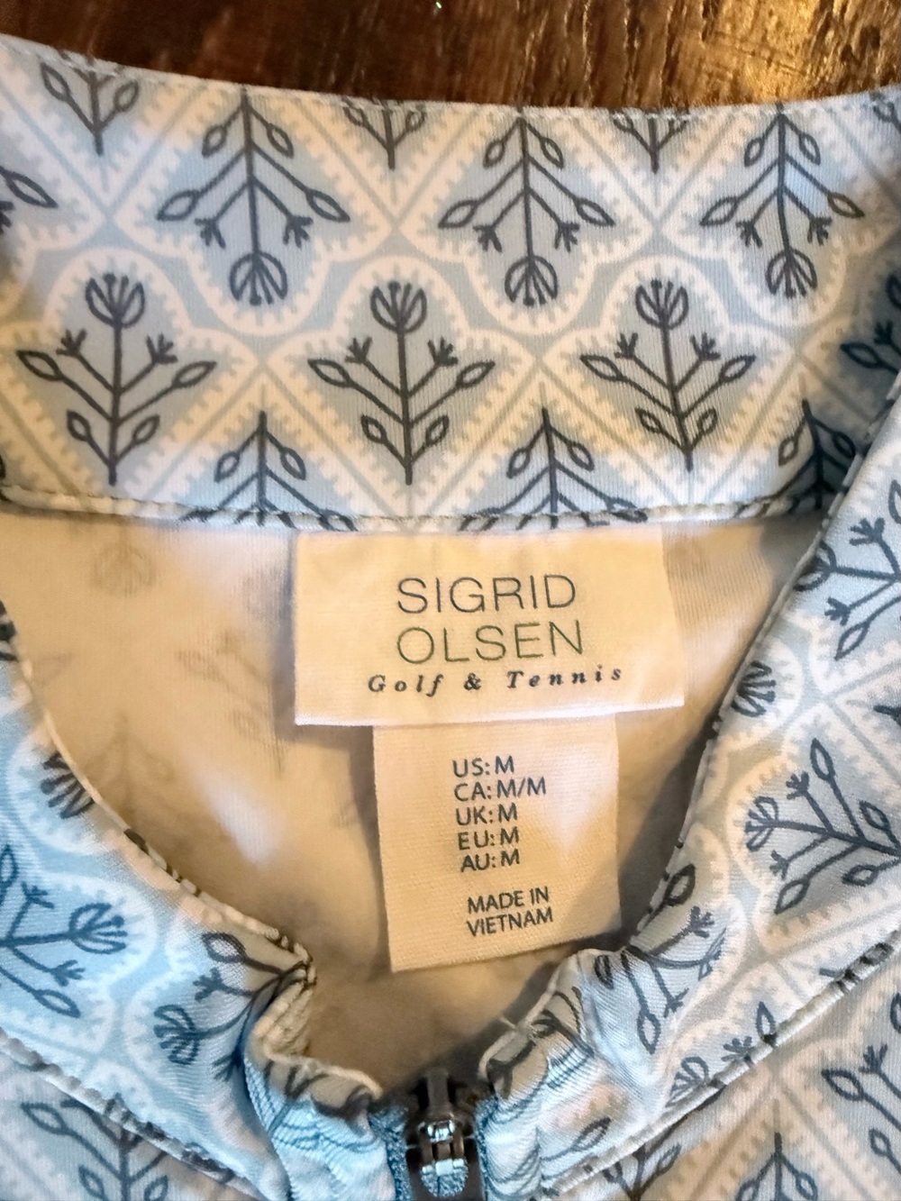 Two Laura Ashley tops and one Sigrid Olsen top : Blue/white/black Half-Zip Tops - Picture 9 of 9